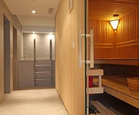 Quadratscha Alpenhotel Samedan