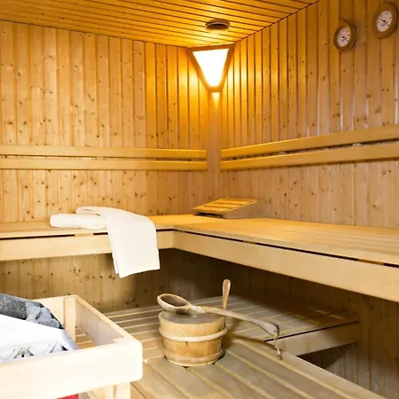 酒店 Quadratscha Alpenhotel 4*