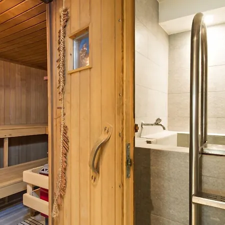 Hotell Quadratscha Alpenhotel