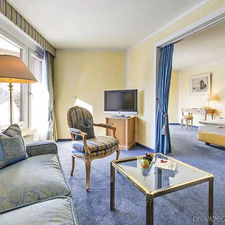 Quadratscha Alpenhotel Hotel