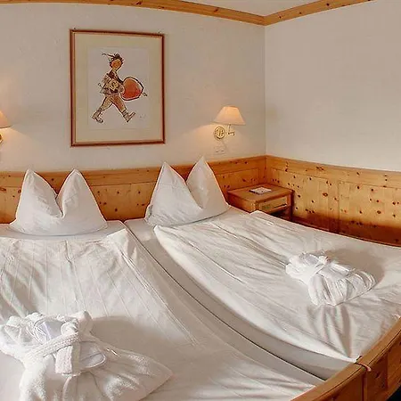 Hotel Quadratscha Alpenhotel Samedan