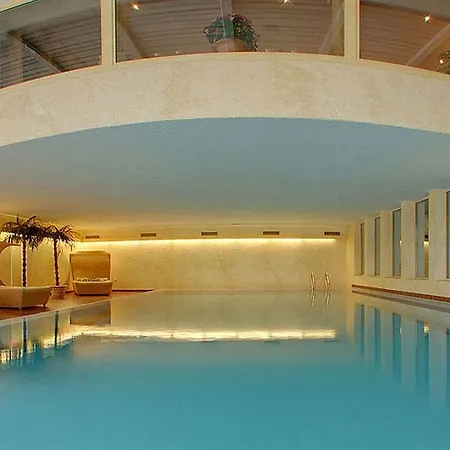 Hotel Quadratscha Alpenhotel Samedan