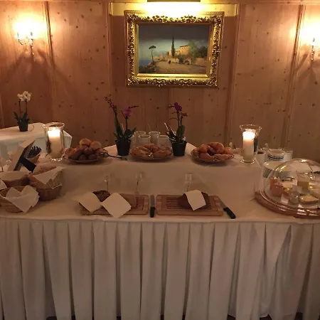 Hotell Quadratscha Alpenhotel Samedan