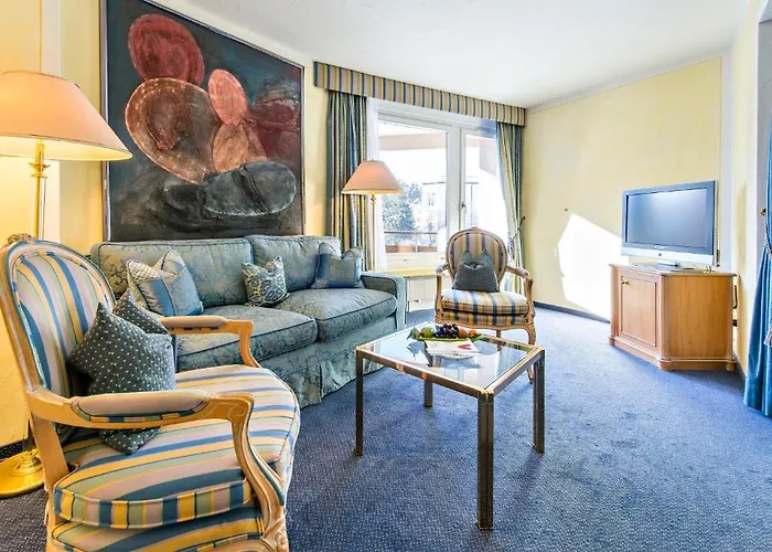 Quadratscha Alpenhotel 4*