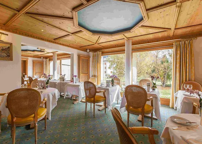 Quadratscha Alpenhotel Szálloda Samedan