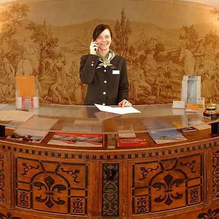 Quadratscha Alpenhotel Samedan