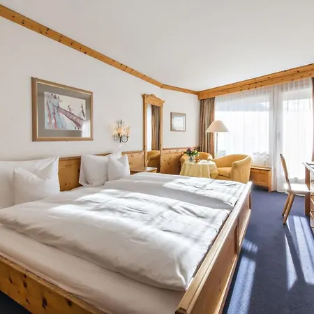 Quadratscha Alpenhotel Samedan