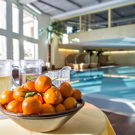 Quadratscha Alpenhotel Hotel 4*