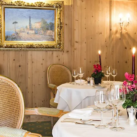 Szálloda Quadratscha Alpenhotel