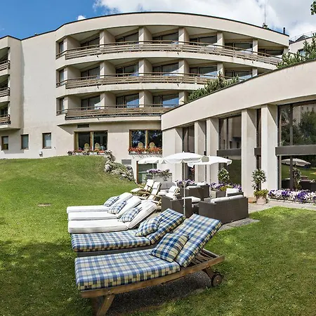 Quadratscha Alpenhotel 4*