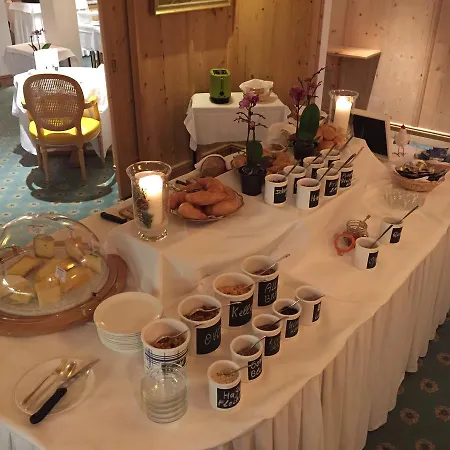 Quadratscha Alpenhotel