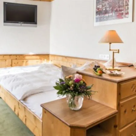 Quadratscha Alpenhotel