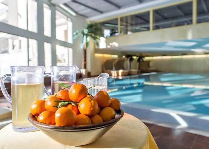 Quadratscha Alpenhotel Отель 4*