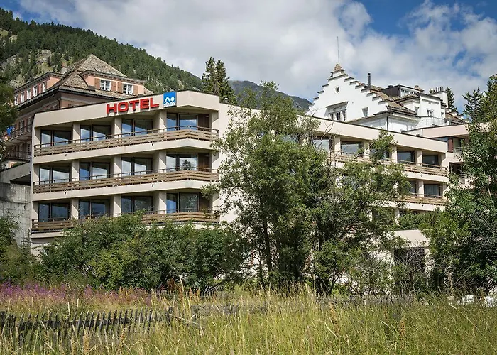 Quadratscha Alpenhotel 4* Самедан