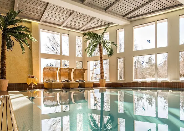 Quadratscha Alpenhotel 4* Самедан