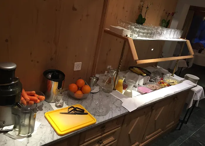 Quadratscha Alpenhotel 4* Самедан